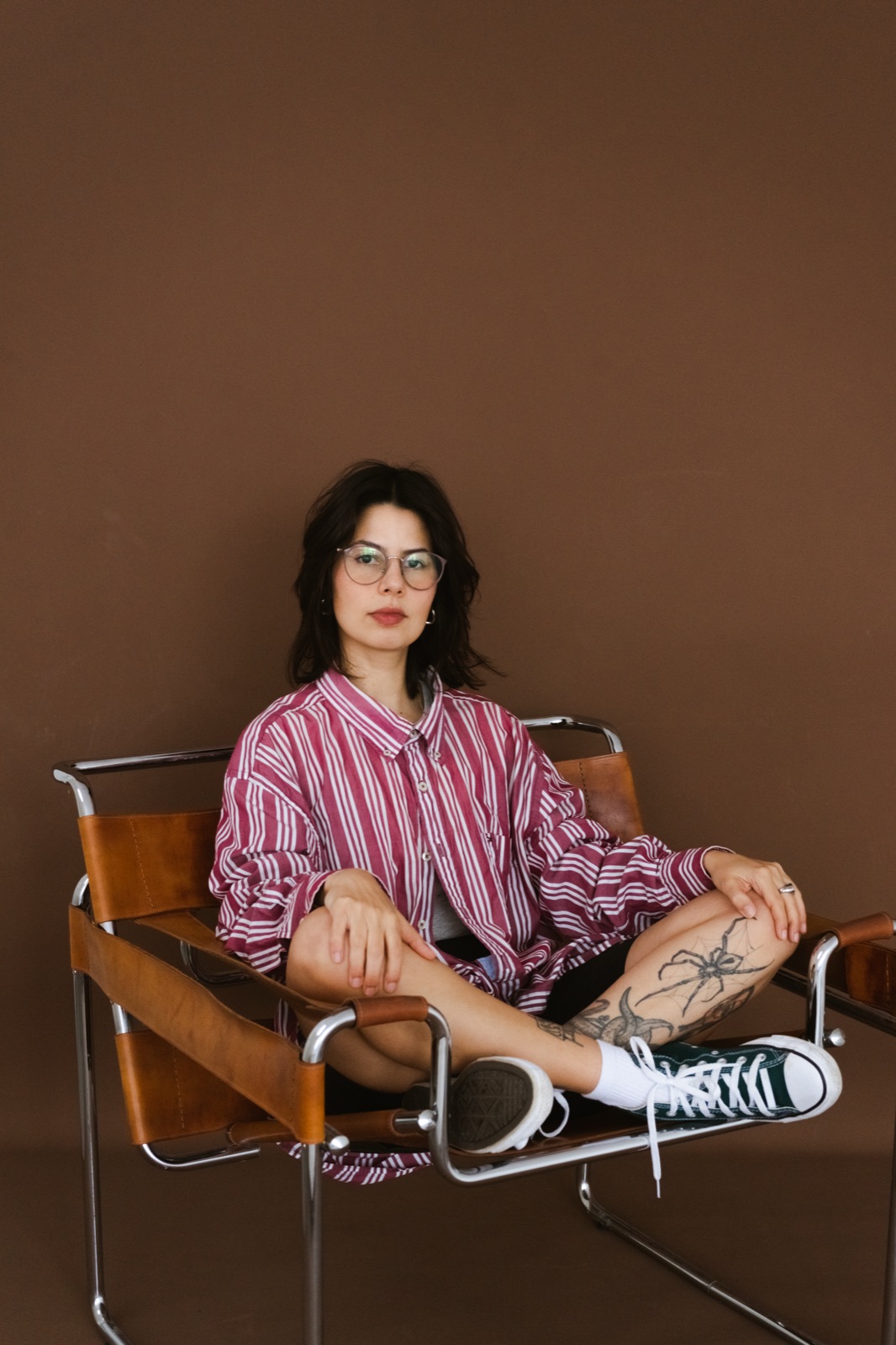 Amanda, seated portrait